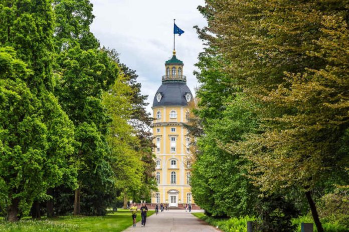 Schloss Karlsruhe (Foto: Pixabay/TH_G)