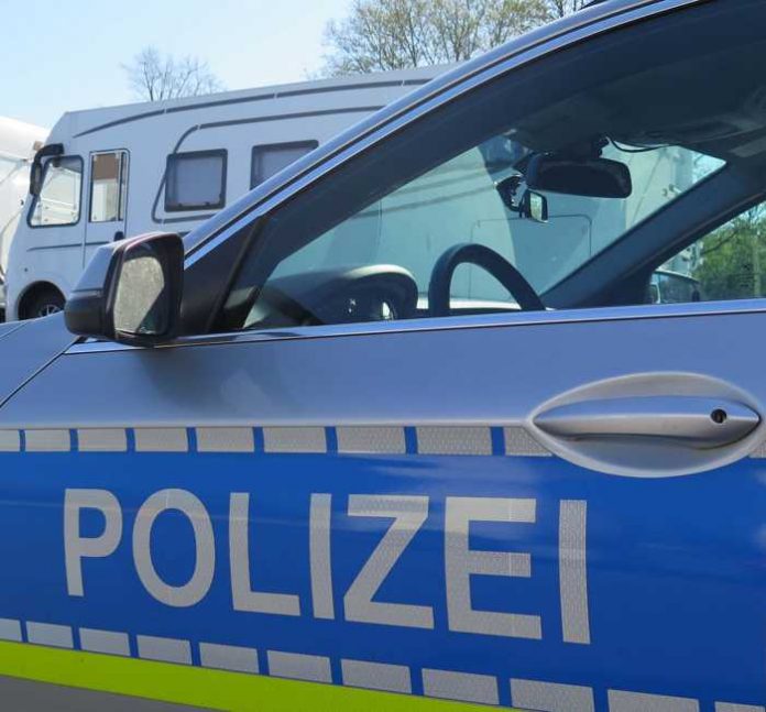 Symbolbild, Polizei, Wohnmobil, Kontrolle