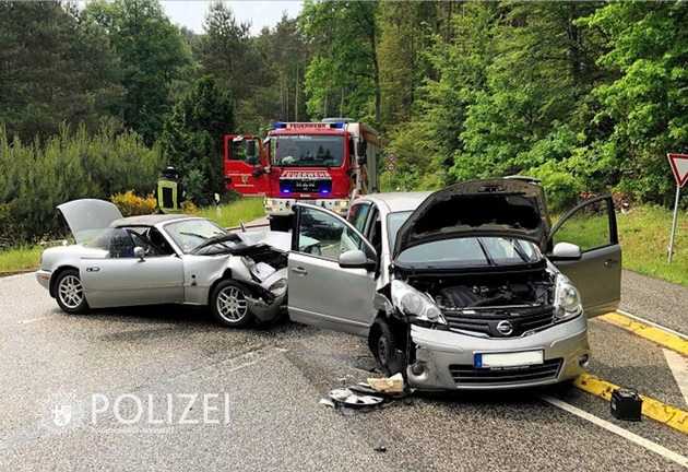 FrontalcrashTrippstadt-mitWaZ