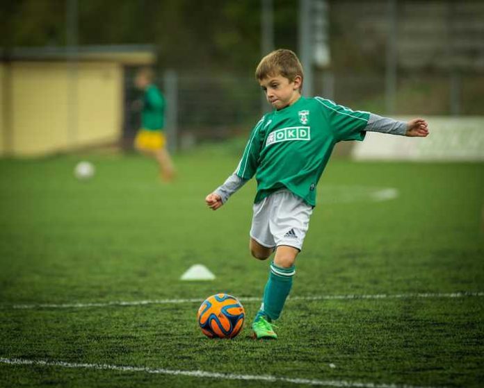 Symbolbild Symbolbild, Fußball, Jugendfußball, Sport © on Pixabay