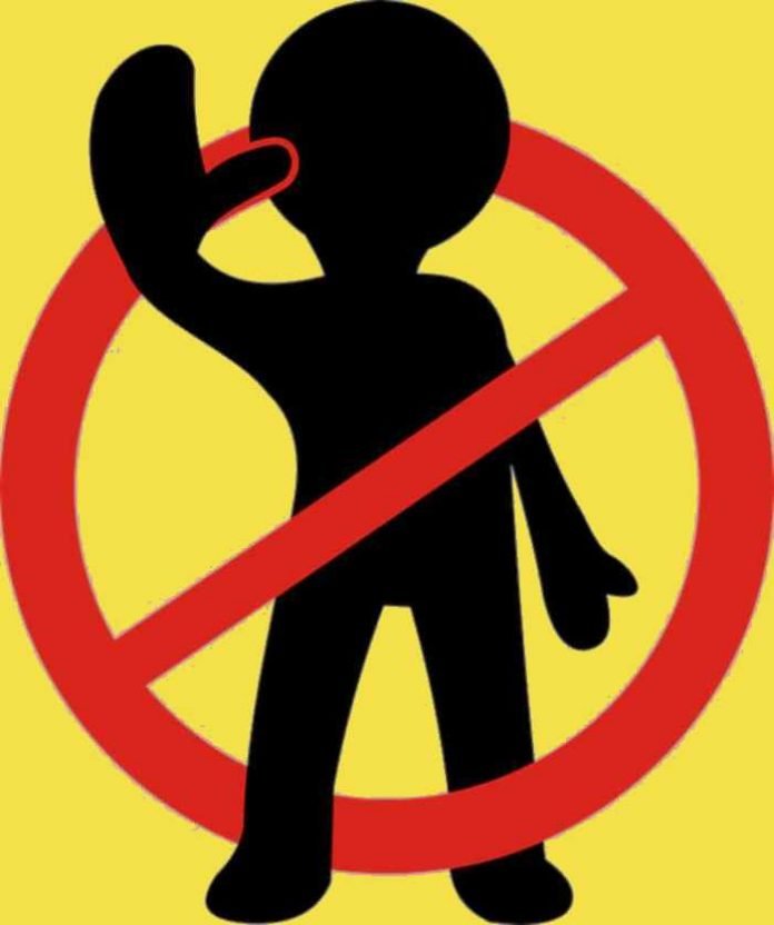 Symbolbild Symbolbild, Stopp, Gewalt, Schild, Tier, Mensch © Pixabay