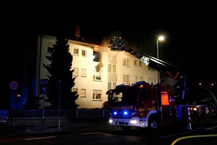 Brand im Mehrfamilienhaus © Feuerwehr Speyer