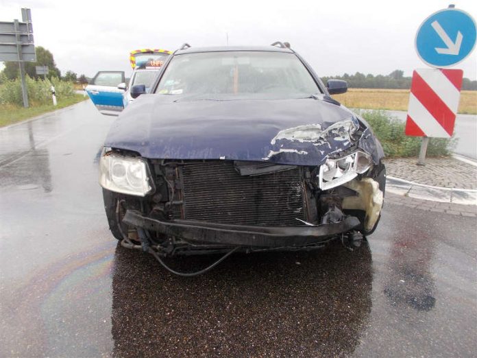 Fahrzeug des Unfallverursachers (Foto: Polizei RLP)