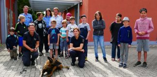 Feriensommer - Kinder bei der Polizei Neustadt (Foto: Polizei RLP)