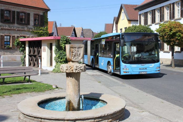 Neue Buslinie (Foto: Kreisverwaltung Bad Dürkheim) Neue Buslinie (Foto: Kreisverwaltung Bad Dürkheim)