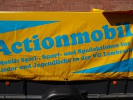Lambrecht JUZ Actionmobil Fahrzeugübergabe 2019 (Foto: Holger Knecht)