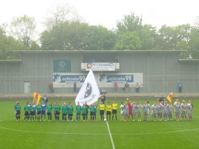 Im Dietmar-Hopp-Stadion in Hoffenheim (Foto: Hannes Blank)