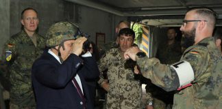 Ausbildung an der Nachtsehbrille LUCIE (Foto: Bundeswehr/Frank Wiedemann)