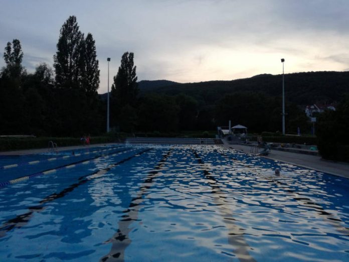 Schwimmbad Hambach (Foto: Stadtwerke Neustadt an der Weinstraße)