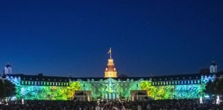 Schlosslichtspiele Karlsruhe (Foto: ARTIS - Uli Deck)