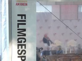 Das Zelt für die Filmgespräche auf der Parkinsel in Ludwigshafen (Foto: Hannes Blank)