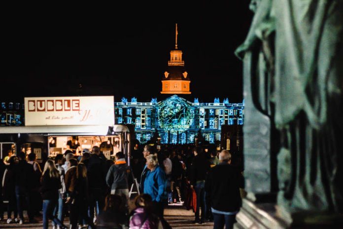 SCHLOSSLICHTSPIELE Karlsruhe (Foto: KME/Franziska Lickteig)