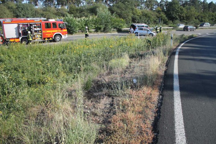 Übersichtsaufnahme der Unfallstelle am AK Speyer (Foto: Polizei RLP)