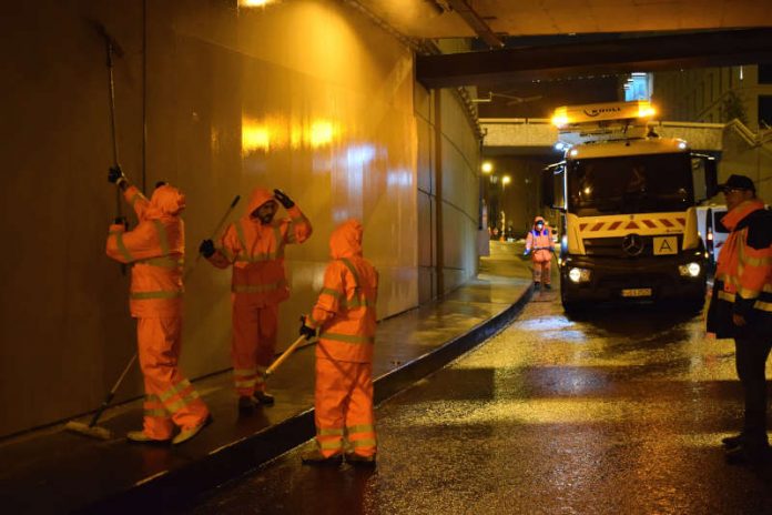 Reinigung des Theatertunnels durch die FES (Foto: ASE Frankfurt)