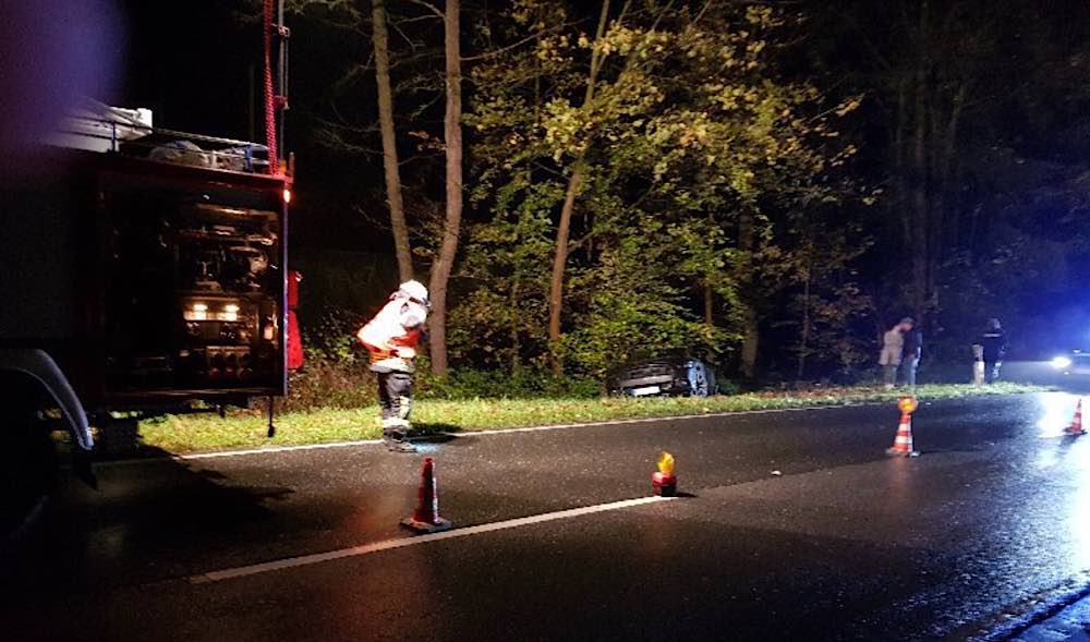 Der Mustang war nicht mehr fahrbereit (Foto: Feuerwehr Neustadt)