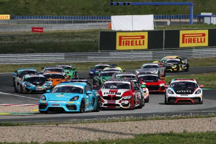 Die ADAC GT4 Germany startet 2020 in Oschersleben in ihre zweite Saison. (Foto: Gruppe C Photography)