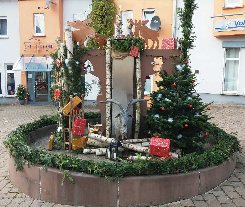 Der Winterbrunnen 2019 (Foto: FWG Lambrecht)