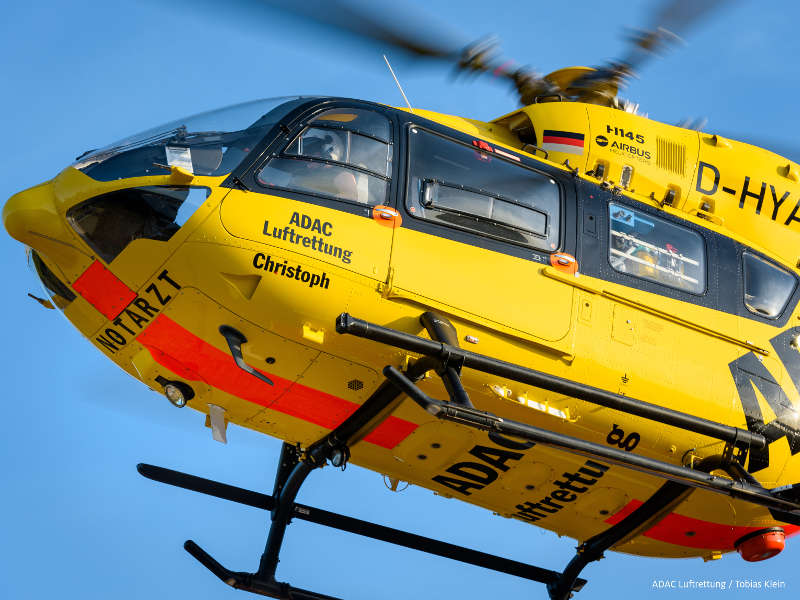 "Christoph 66" in Eßweiler / Westpfalz: Schon mehr als 300 Notfalleinsätze von "Christoph 66" / ADAC Luftrettung legt erste Bilanz vor / Mehrzahl der Einsätze im Rettungsdienstbereich Kaiserslautern (Foto: obs/ADAC SE/_Tobias Klein)