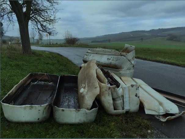 pol-pdkh-ltanks-illegal-entsorgt