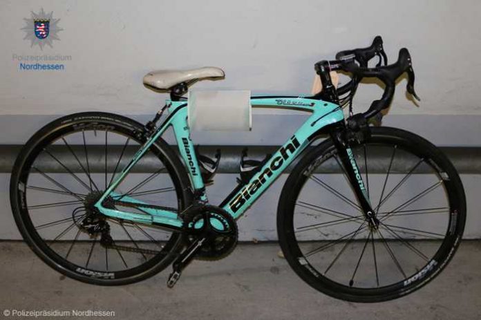 Eigentümer gesucht - Dezember 2019 in Kassel sichergestelltes Rennrad von Bianchi Eigentümer gesucht - Dezember 2019 in Kassel sichergestelltes Rennrad von Bianchi