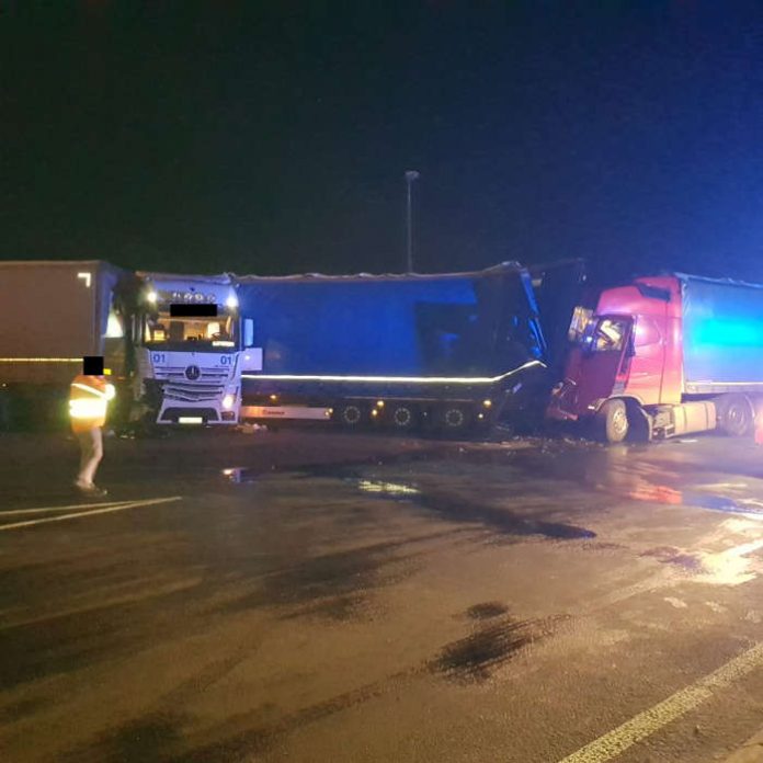 Der Unfallort (Foto: Polizei RLP) Der Unfallort (Foto: Polizei RLP)