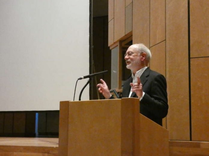 Dr. Josef Jünger während der Eröffnung des 18. Stummfilmfestivals (Foto: Hannes Blank)