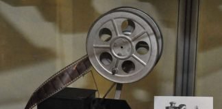 Zum Ende der Ausstellung werden historische Stummfilme gezeigt. (Foto: Stadtmuseum Neustadt)