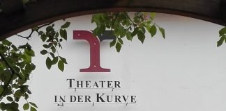 Symbolbild Theater in der Kurve (Foto: Hedda Brockmeyer)