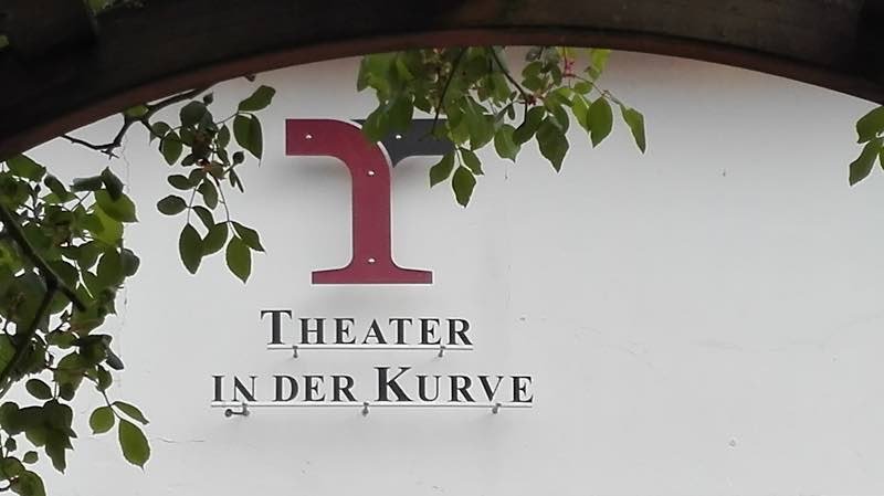 Symbolbild Theater in der Kurve (Foto: Hedda Brockmeyer)