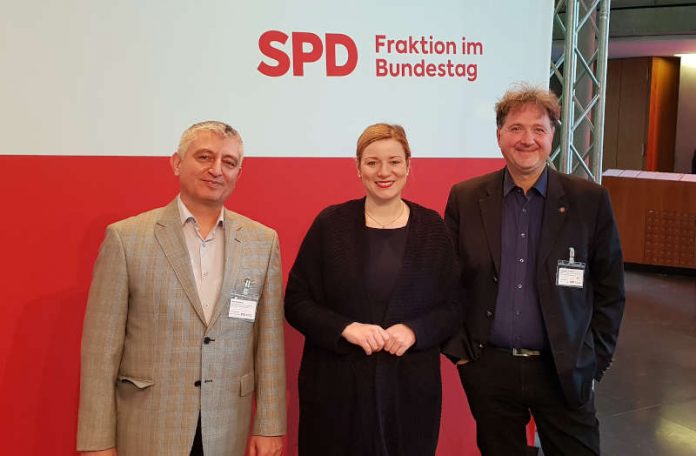 v.l.: Murat Akdemir, Isabel Mackensen und Michael Landgraf (Foto: SPD)