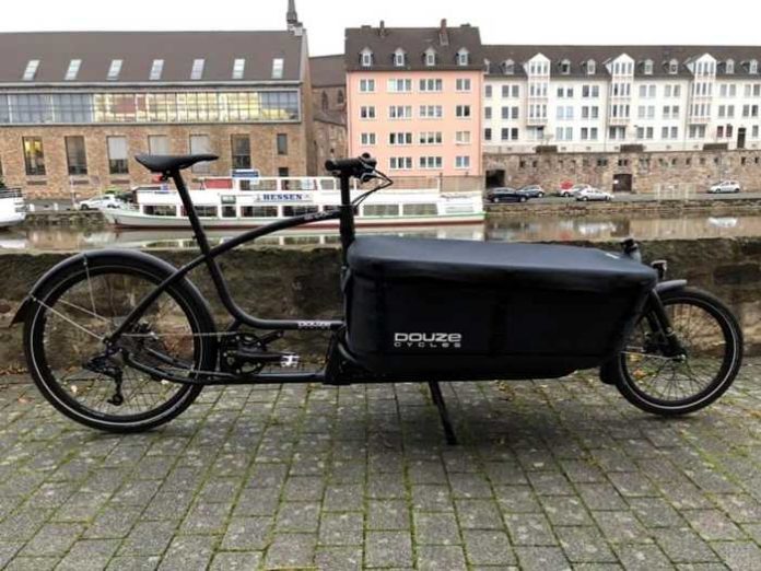 In Kassel am 18.04.2020 gestohlenes E-Lastenrad. Polizei bittet um Hinweise. In Kassel am 18.04.2020 gestohlenes E-Lastenrad. Polizei bittet um Hinweise.
