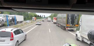 Fehlende Rettungsgasse © Feuerwehr Weinheim