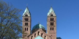 Dom von Osten (Foto: Bistum Speyer)