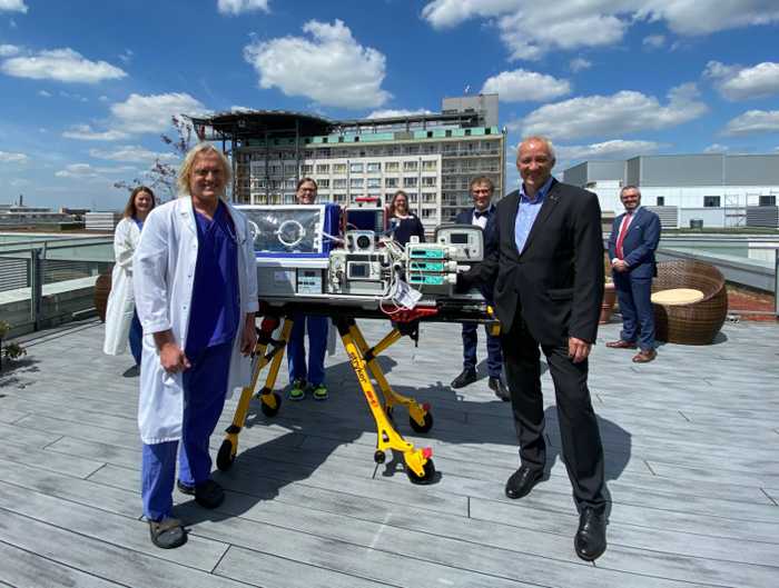 Neuer Transportinkubator, Personen © Klinikum Darmstadt