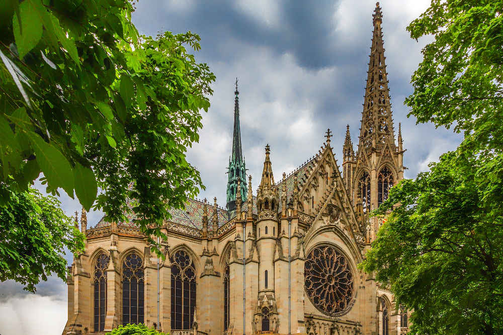 Symbolbild Gedächtniskirche Speyer (Foto: Pixabay/analogicus)