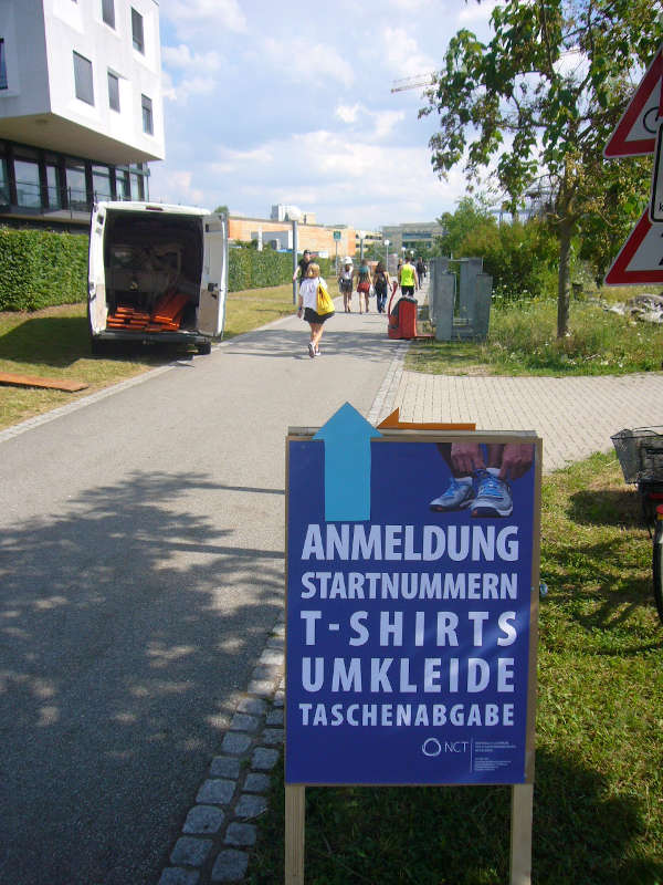 Anmeldung zum NCT-Lauf (Foto: Hannes Blank)