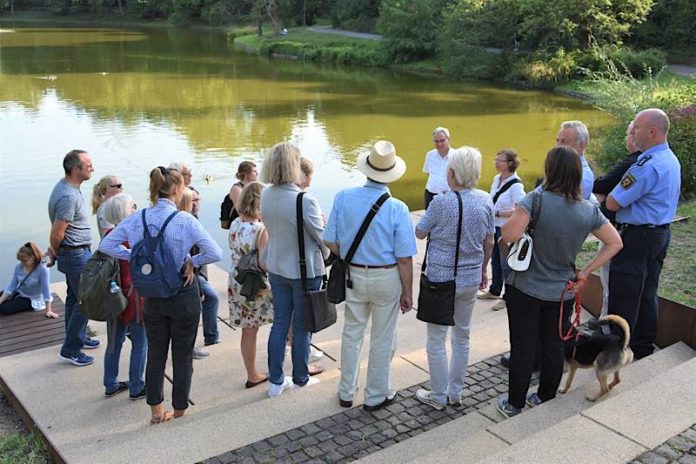 Zur Umgestaltung des Ostparks mit der Sanierung des Schwanenweihers als wichtigem Bestandteil fand auch eine breit angelegte Bürgerbeteiligung statt. (Quelle: Stadt Landau)