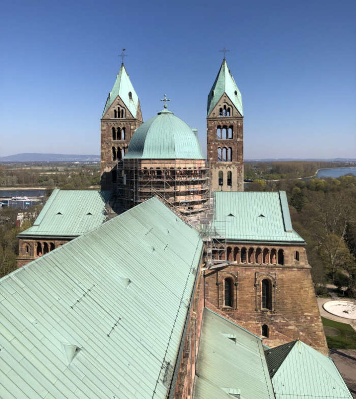 Die Ausblick vom Südwestturm des Speyerer Doms (Foto: Domkapitel Speyer) Die Ausblick vom Südwestturm des Speyerer Doms (Foto: Domkapitel Speyer)