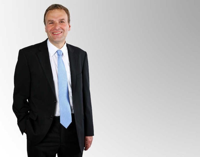 Biologe Prof. Ekkehard Neuhaus Biologe Prof. Ekkehard Neuhaus