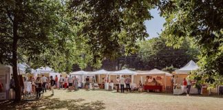 Kunst- und Genussmarkt (Foto: Daniel Oechsler, Bearbeitung: Sebastian Weindel)