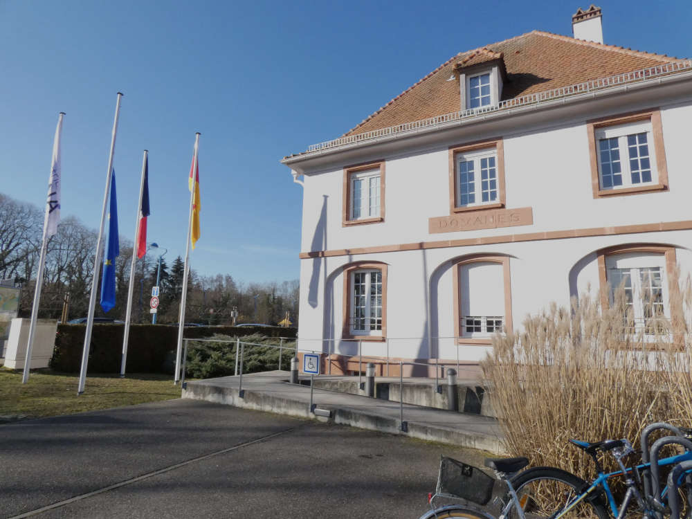 Pamina-Gebäude in Lauterbourg (Foto: Hannes Blank)