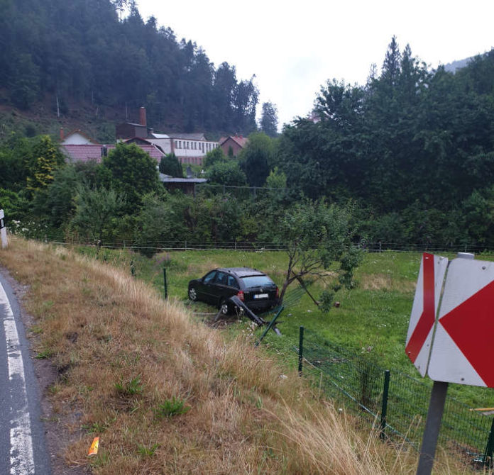 Der PKW des mutmaßlich Geschädigten (Foto: Polizei RLP)