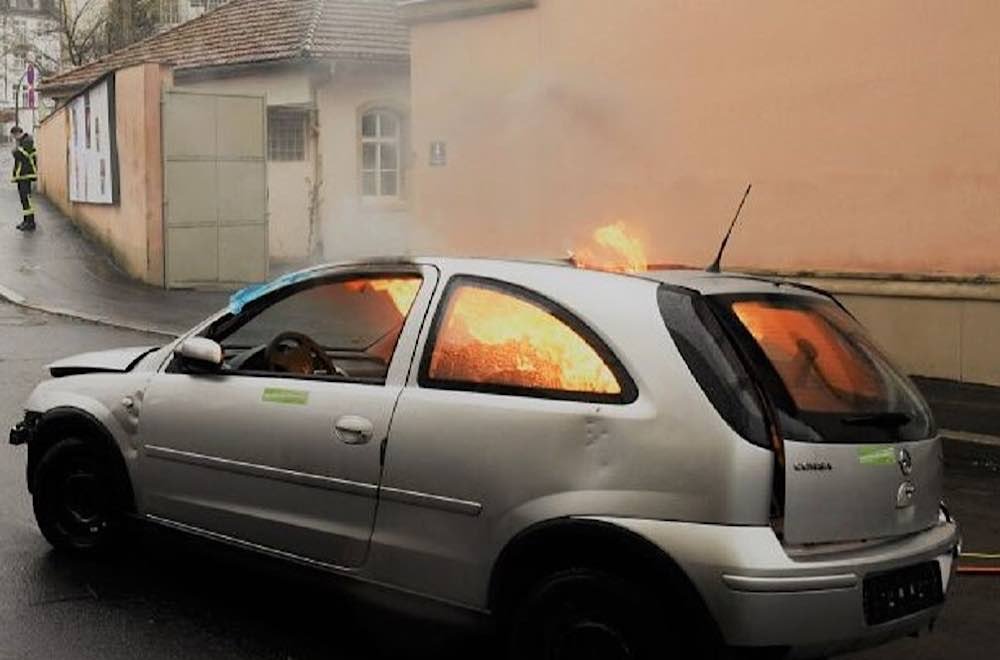 Ein Autounfall im Ausland kann teuer und aufwändig werden. Doch Autofahrer können sich vorbereiten und schützen. (Foto: ADAC Nordbayern e.V. / Natascha Süß)