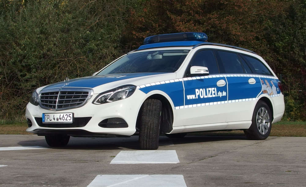 Funkstreifenwagen der Autobahnpolizei (Foto: Polizei RLP)