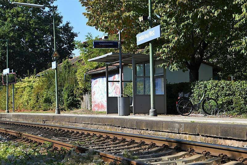 Wird zu einer barrierefreien Mobilitätsstation ausgebaut: Der Bahnhaltepunkt Landau West. (Quelle: Stadt Landau)