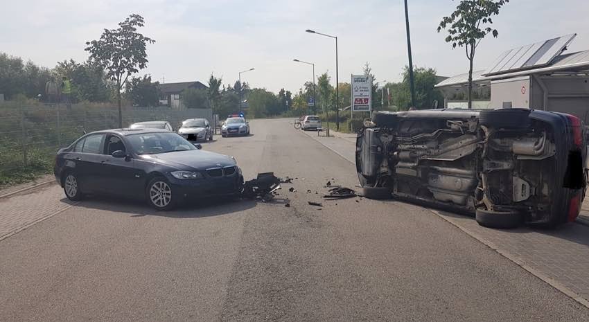 Verkehrsunfall im Gewerbegebiet "Bruch" (Foto: Polizei RLP)