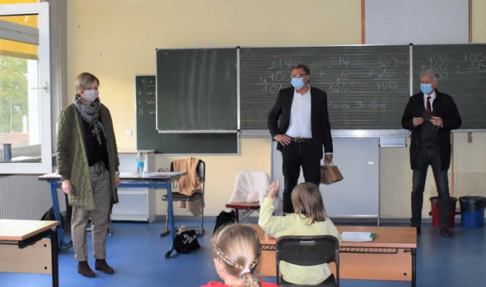 Besuch Beckmann Herbstschule_201020
