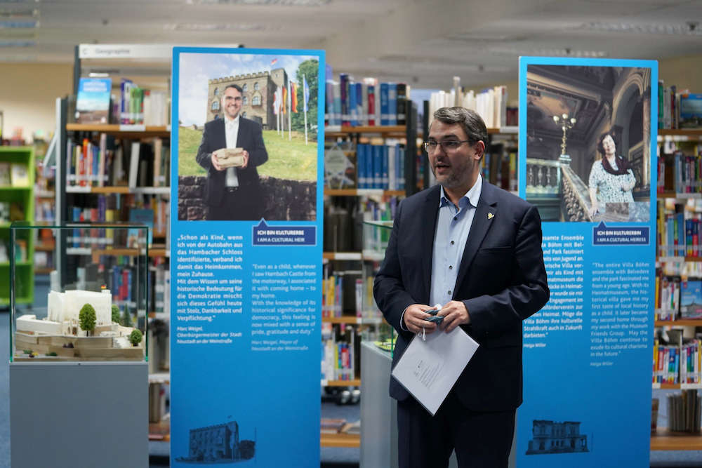 Wanderausstellung "Unsere Heimat" Neustadt (Foto: Holger Knecht)