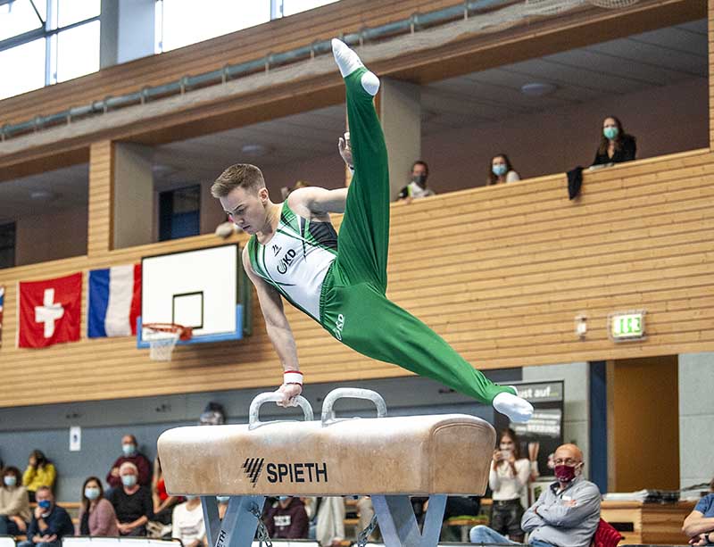 Grünstadt Kunstturnen (Foto: Helmut Dell)