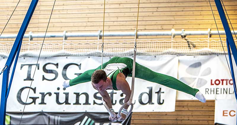 Grünstadter Kunstturner behaupten sich beim Saisonauftakt (Foto: Helmut Dell)